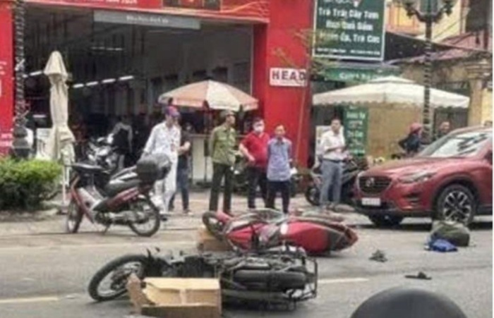 Hiện trường xảy ra vụ tai nạn. Ảnh: Báo Người lao động.