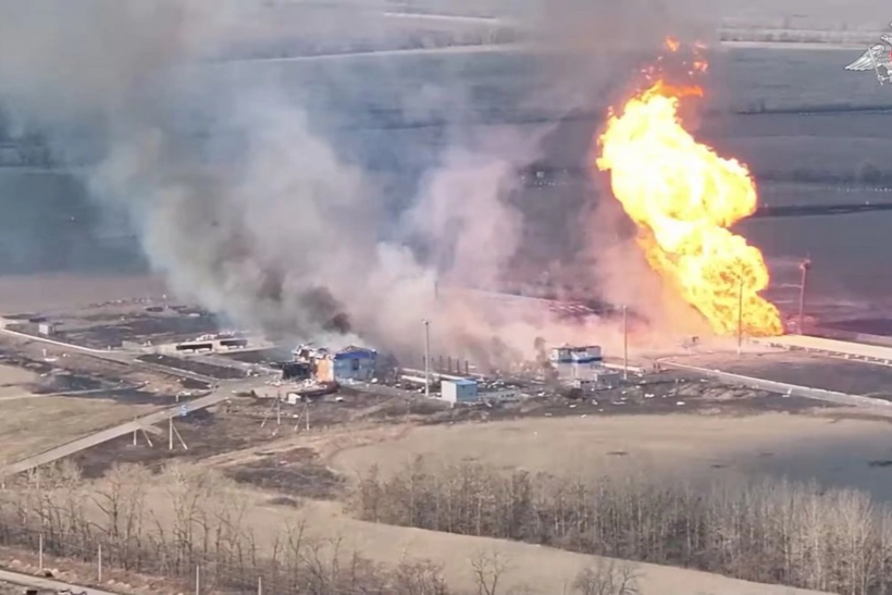 Trạm đo lường khí đốt ở Kursk của Nga bị tấn công (Ảnh: Reuters).