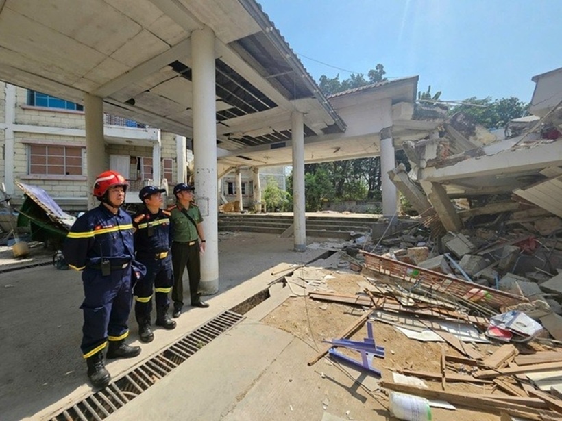 Hình ảnh đầu tiên của đoàn cứu hộ Việt Nam tiếp cận hiện trường vụ động đất ở Myanmar