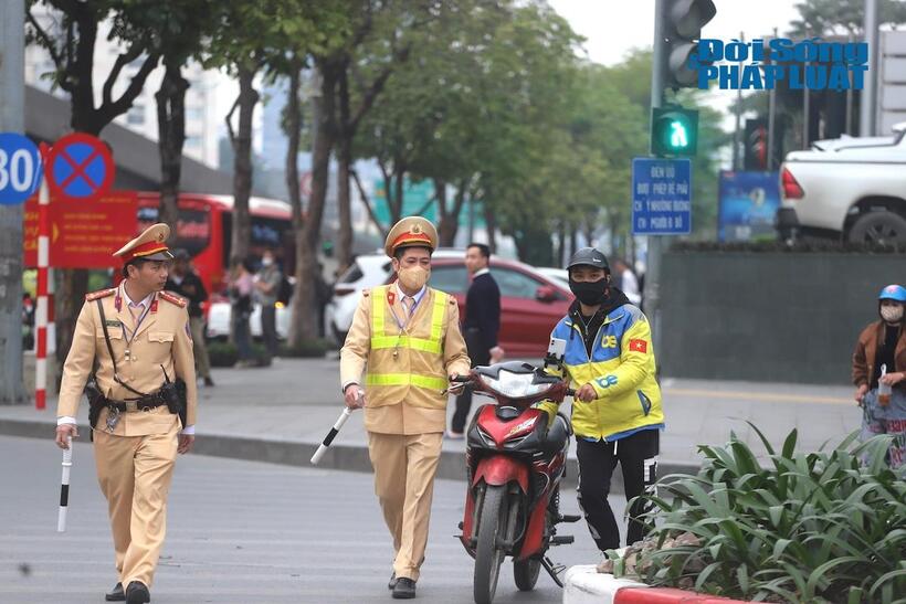 Các trường hợp vi phạm giao thông đều được CSGT xử lý theo quy định