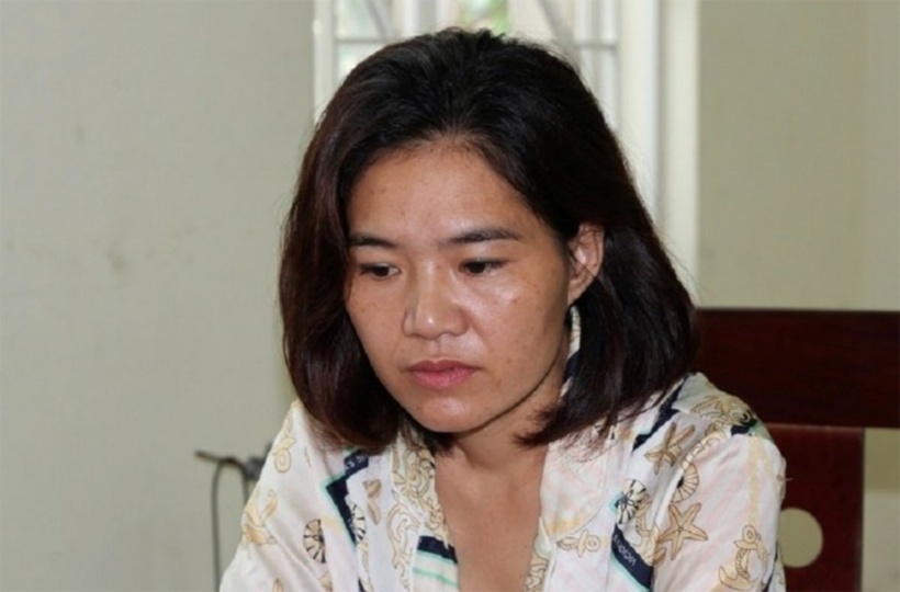 Thầy bói Trần Thị Soa nói con trai bà Hạnh sắp gặp hạn lớn, yêu cầu chi tiền tỷ để đổi mệnh, "càng nộp nhiều tiền càng sống lâu, nếu không sẽ chết yểu". Ảnh: Vnexpress.