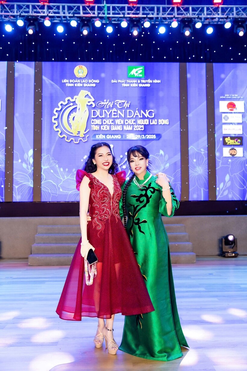 Nghệ nhân Hồ Thị Thanh Hương vinh dự nhận Bằng khen từ Liên đoàn Lao động tỉnh Kiên Giang - 3