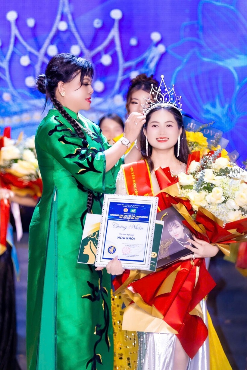 Nghệ nhân Hồ Thị Thanh Hương vinh dự nhận Bằng khen từ Liên đoàn Lao động tỉnh Kiên Giang - 6