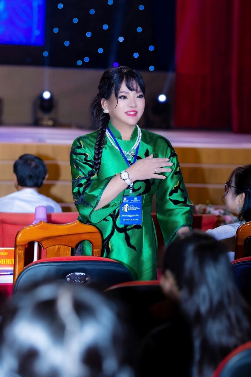 Nghệ nhân Hồ Thị Thanh Hương vinh dự nhận Bằng khen từ Liên đoàn Lao động tỉnh Kiên Giang - 7