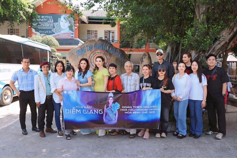 Sau đăng quang, Hoa hậu Diễm Giang ngày càng tích cực hoạt động thiện nguyện - 4