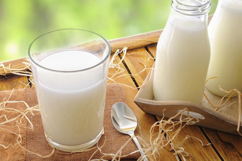 Sữa hết hạn có thể tận dụng vào trong cuộc sống hàng ngày.