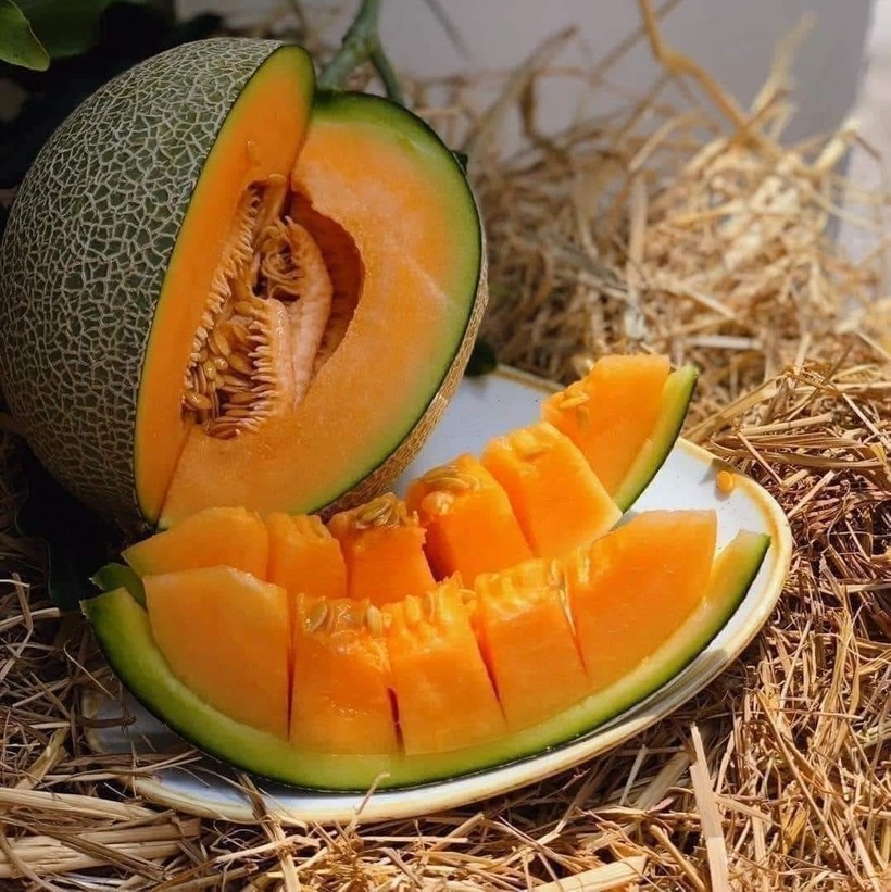 Dưa lưới có hàm lượng chất xơ cao, điều này có thể không phù hợp với những người có dạ dày nhạy cảm.