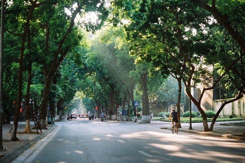 Sáng sớm Hà Nội sương mù nhẹ, trưa chiều trời quang đãng. Ảnh minh hoạ.