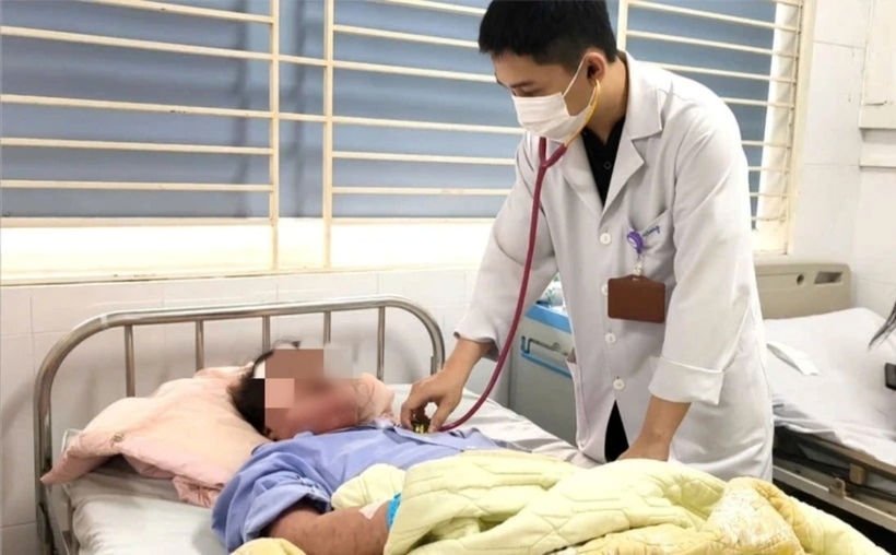 Sau 10 ngày điều trị tích cực, tình trạng của bệnh nhân đã cải thiện nhiều. Ảnh: VietnamPlus