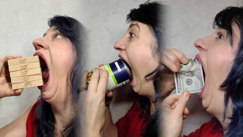 Marie Pearl Zellmer Robinson sở hữu miệng rộng gần 8cm, phá kỷ lục Guinness thế giới. Ảnh: Guinnessworldrecords.com