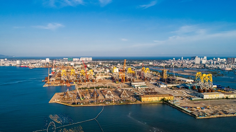 Trong xu hướng phát triển mới, Petrovietnam sẽ tập trung vào 3 trụ cột chính là Năng lượng - Công nghiệp - Dịch vụ