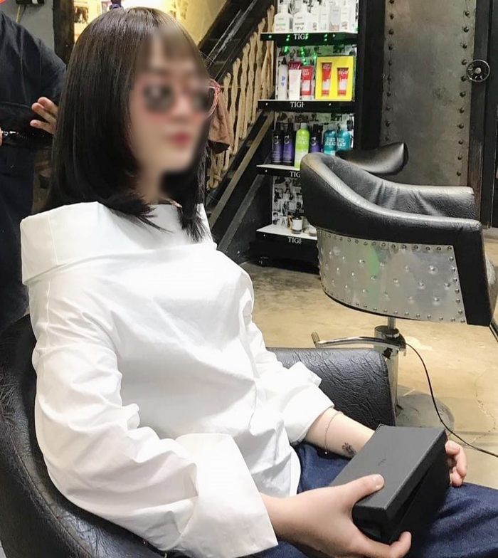 Hot girl dưới vỏ bọc sang chảnh, tiểu thư con nhà giàu