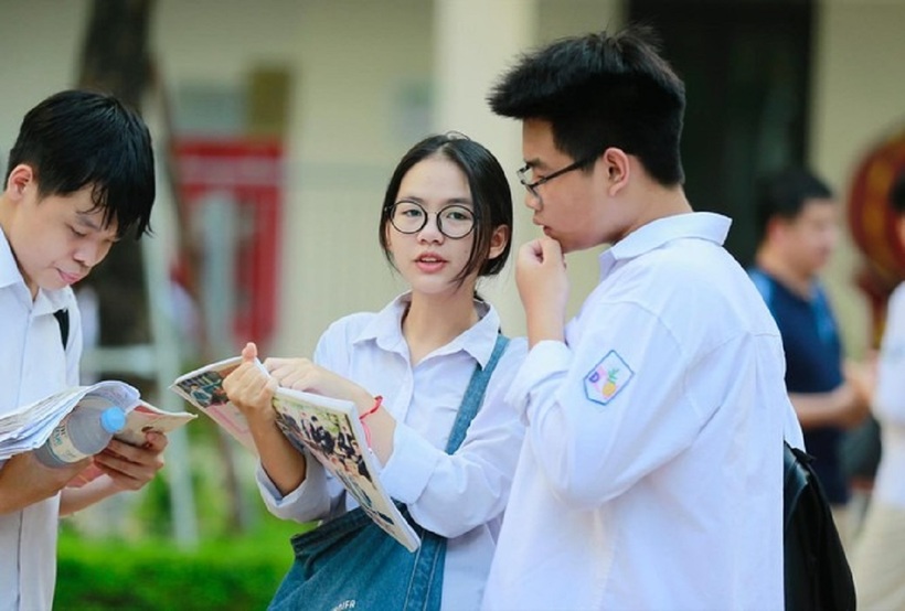 Biến động điểm chuẩn vào lớp 10 THPT của tất cả các trường ở Hà Nội 5 năm qua. Ảnh minh họa