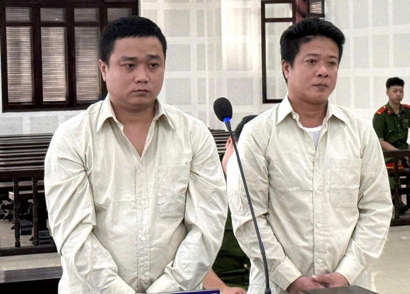 2 bị cáo tại phiên xét xử. Ảnh: PLO