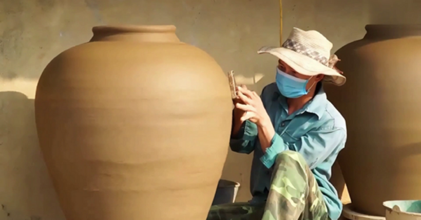 Người thợ gốm gìn giữ, bảo tồn và phát triển nghề gốm đến tận ngày nay