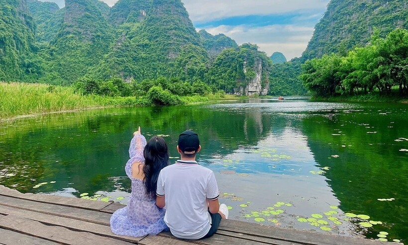 Tràng An, chùa Bái Đính, Hang Múa,… đều là những địa điểm được du khách yêu thích khi đến Ninh Bình.