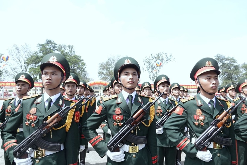 Các quân nhân trong khối duyệt binh. Ảnh: TTXVN phát