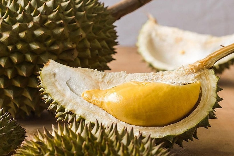Ăn sầu riêng và uống rượu cùng nhau sẽ sinh nhiệt không tốt cho cơ thể.