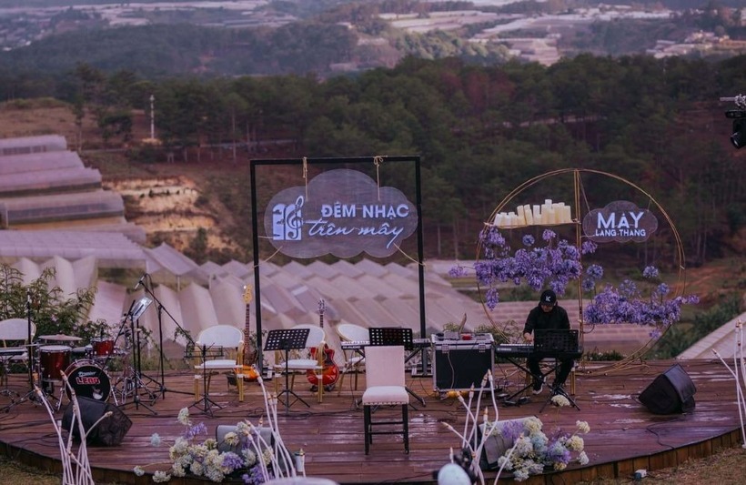 Địa điểm này được biết đến là nơi diễn ra nhiều concert của các nghệ sĩ nổi tiếng.