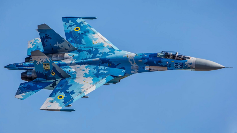 Su-27, mẫu chiến đấu cơ được Liên Xô thiết kế từ những năm 1980