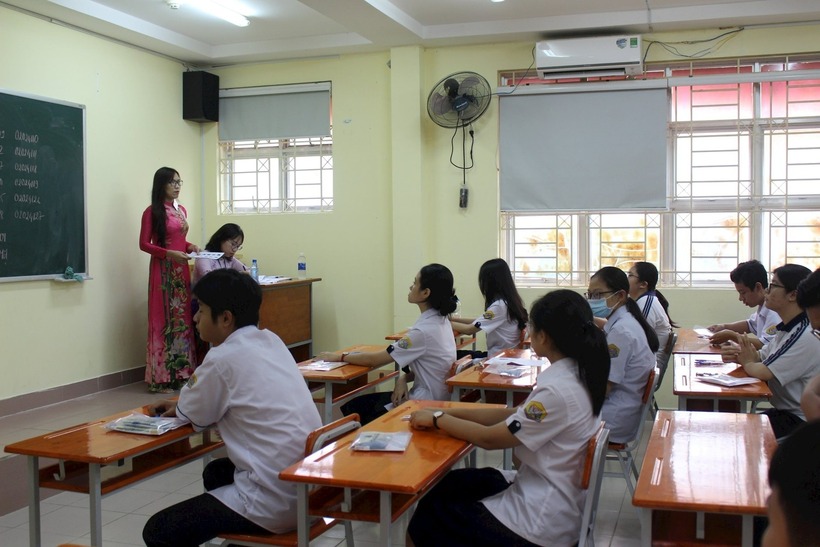 Thí sinh tham dự kỳ thi thực hiện 3 bài thi, bao gồm Ngữ văn, Toán và Ngoại ngữ (ngoại ngữ 1 đang học tại trường). Ảnh minh họa: Đại Đoàn Kết