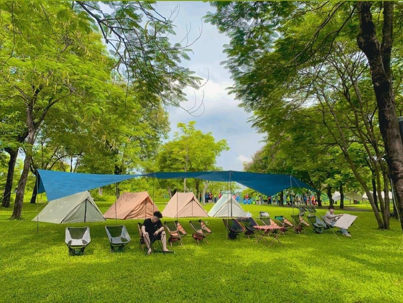 Công viên Yên Sở được biết đến như điểm đến lý tưởng cho những ai muốn trốn khỏi sự ồn ào.
