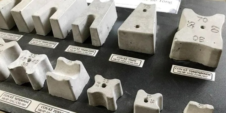 Con kê bê tông mang lại nhiều lợi ích thiết thực, ảnh hưởng trực tiếp đến chất lượng và tuổi thọ của công trình.