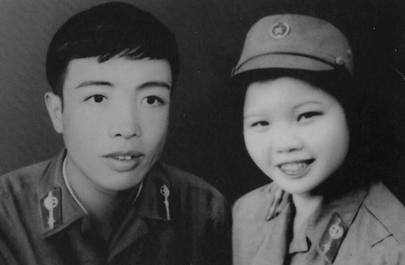 Những dòng thư của chàng trai Hà thành “Chỉ gặp một lần trên chuyến xe do tôi chở mà về về cứ nhớ nhớ, thương thương…” khiến cô thiếu nữ xao xuyến. Ảnh tư liệu