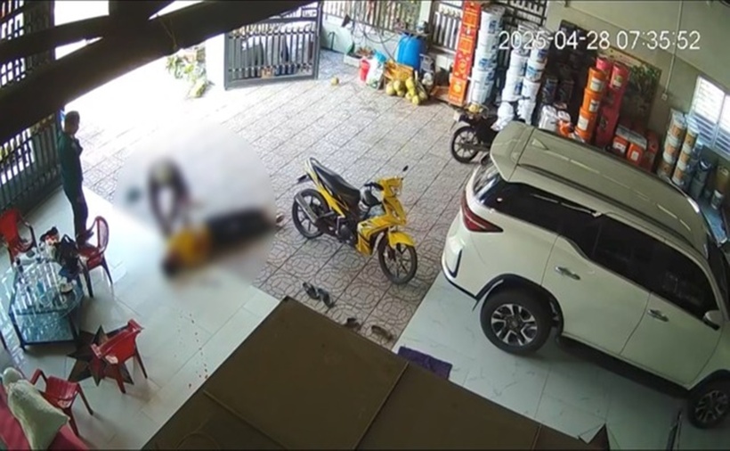 Hiện trường xảy ra vụ nổ súng. (Ảnh cắt từ clip)