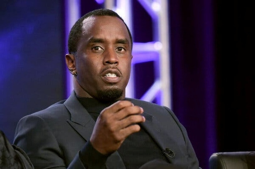 Diddy hiện đang đối mặt với 5 tội danh bao gồm một tội tổ chức tội phạm, hai tội buôn bán tình dục và hai tội vận chuyển người để thực hiện hành vi mại dâm. Ảnh: News