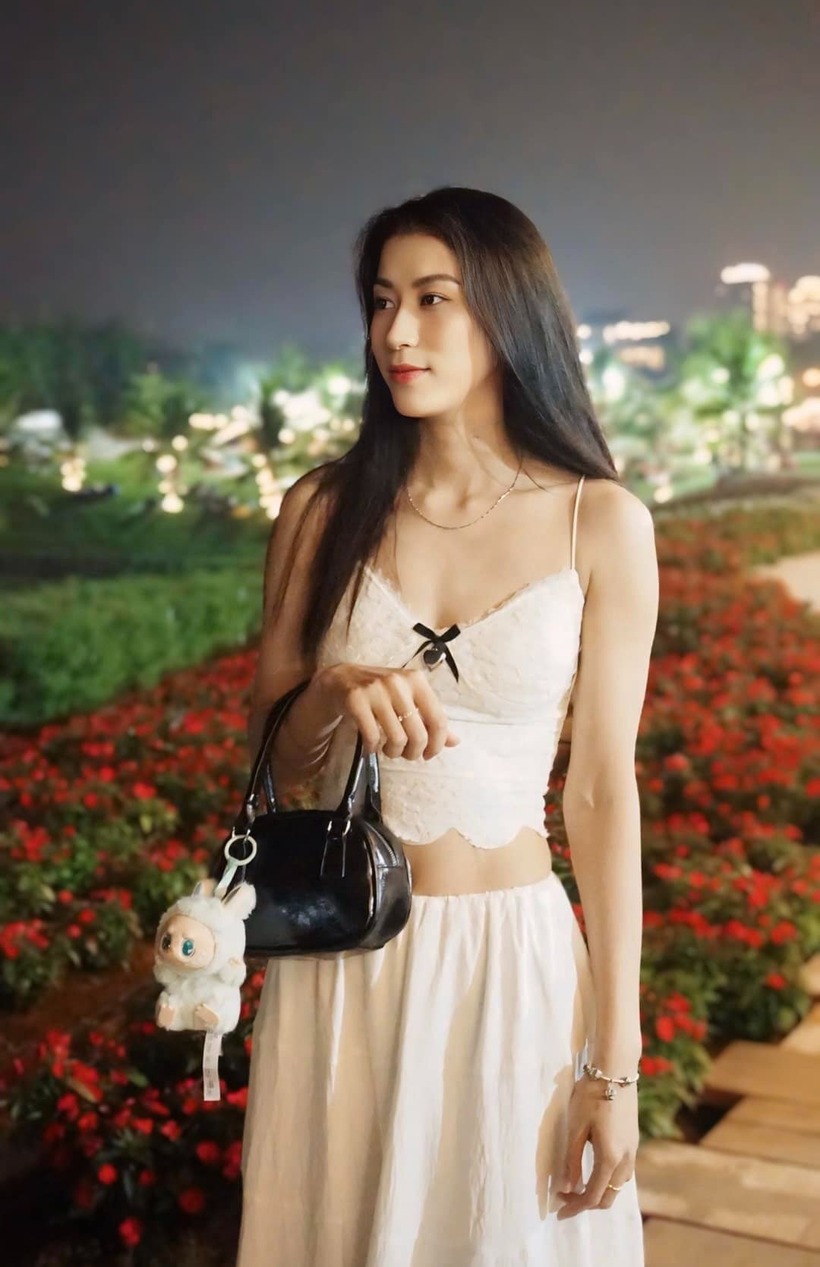 Cô lần đầu được gọi lên tuyển Việt Nam năm 2019 và cùng đồng đội giành huy chương bạc SEA Games năm đó.