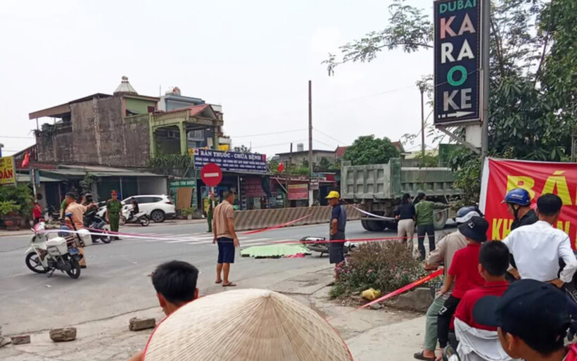 Hiện trường vụ tai nạn thương tâm. (Ảnh: VietnamNet)