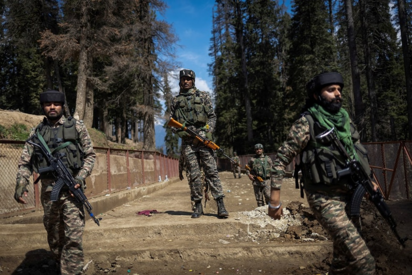 Binh sĩ Ấn Độ tại Kashmir. Ảnh: Getty