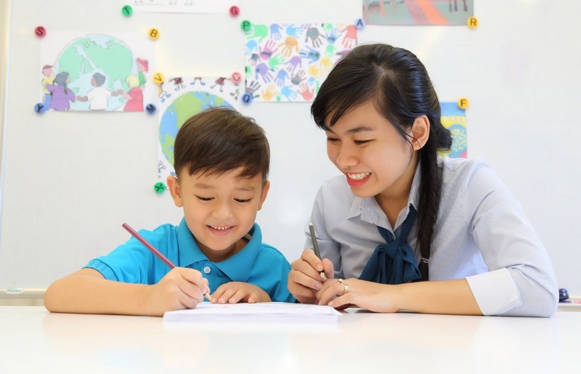 Thông tư 29/2024/TT-BGDĐT của Bộ GD&ĐT quy định về dạy thêm, học thêm có hiệu lực từ ngày 14/2/2025. Ảnh minh họa