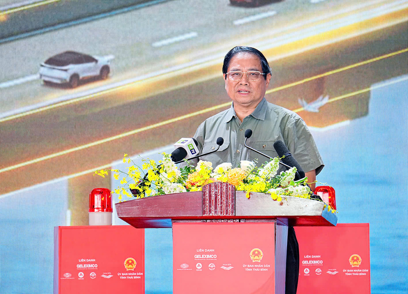 Thủ tướng Phạm Minh Chính phát biểu chỉ đạo tại lễ khởi công.