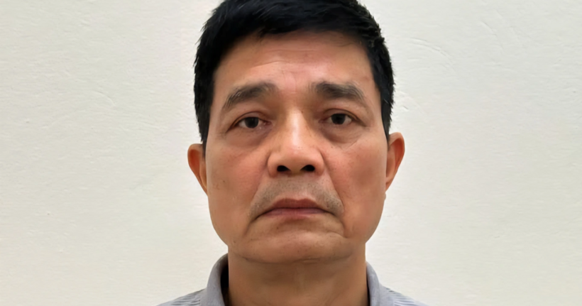 Bị can Nguyễn Thanh Phong, nguyên Cục trưởng Cục An toàn thực phẩm Bộ Y tế (Ảnh: Bộ Công an).