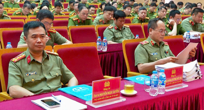Công an TP.Hà Nội tổ chức hội nghị quán triệt các văn bản về công tác Đại hội Đảng các cấp, nhiệm kỳ 2025-2030 và sắp xếp, bố trí cán bộ Công an cấp xã khi sáp nhập, hợp nhất theo địa giới hành chính trong Công an TP.Hà Nội.