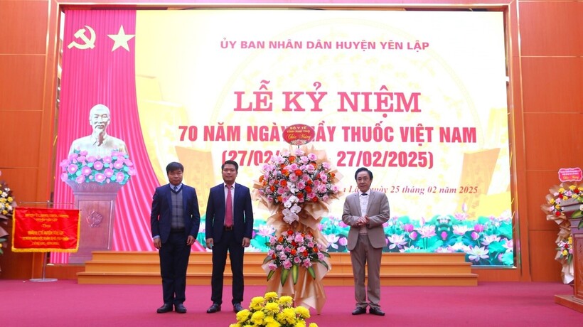 TRUNG TÂM Y TẾ HUYỆN YÊN LẬP (PHÚ THỌ): Nâng cao chất lượng phục vụ người bệnh - 3