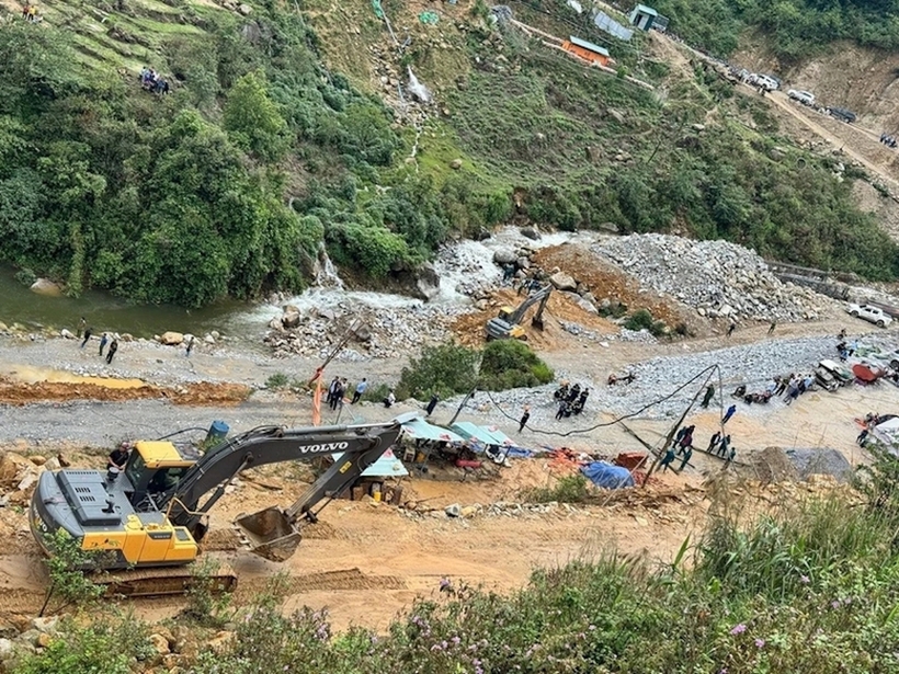 Hiện trường vụ sạt lở