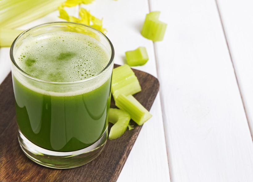 Cần tây được khuyến cáo không nên ăn cùng các loại nghêu, sò và hàu.