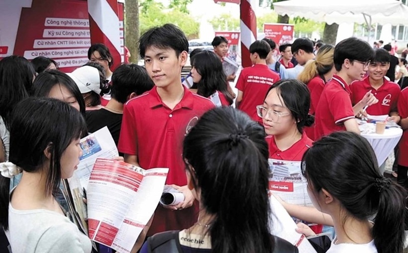 Năm 2025, Học viện Công nghệ Bưu chính viễn thông (PTIT) dự kiến tuyển khoảng 150 sinh viên, chương trình Logistics... Ảnh minh họa