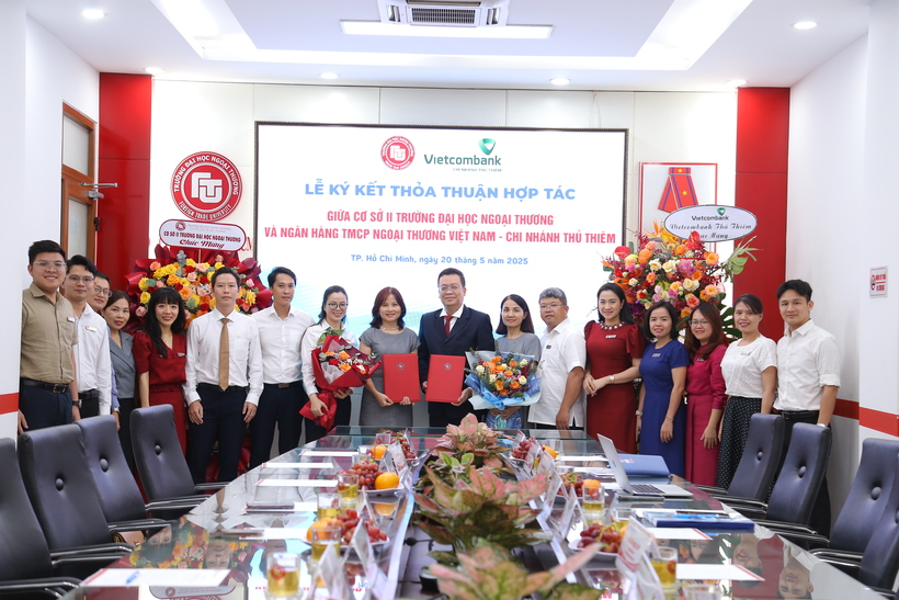 Ảnh chụp lưu niệm tại buổi Lễ.