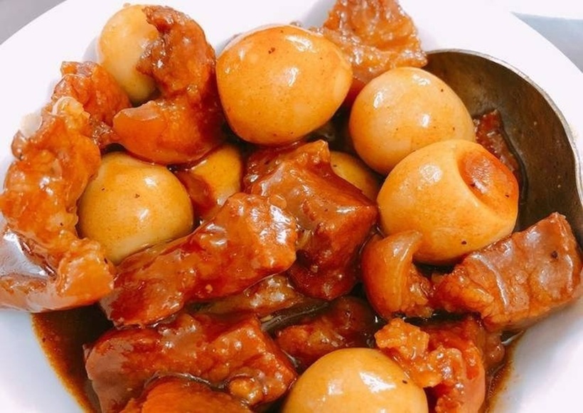 Từ việc khóa giữ hương vị, tạo kết cấu, loại bỏ mùi tanh, đến phát triển độ sâu của món ăn, mỗi lợi ích đều góp phần tạo nên một món ăn hoàn hảo hơn.