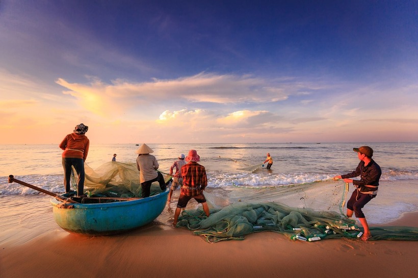 Làng chài hơn 700 năm tuổi này nổi tiếng với những giá trị văn hóa, lịch sử lâu đời và nghề làm mắm truyền thống nức tiếng.