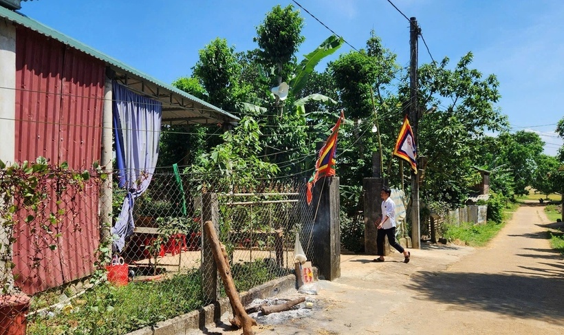 Căn nhà của nạn nhân N.T.T., tại thôn Tân Trại, xã Vĩnh Giang. (Ảnh: Dân trí)