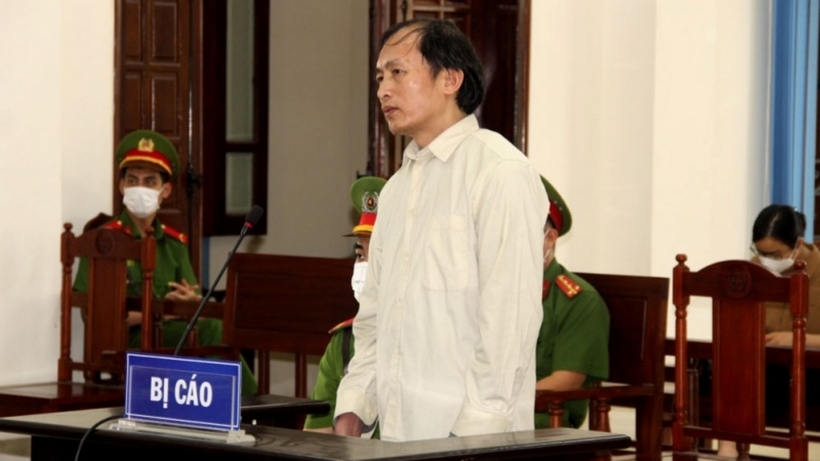 Đối tượng Trần Văn Hiếu tại tòa. Ảnh: Công An Nhân Dân