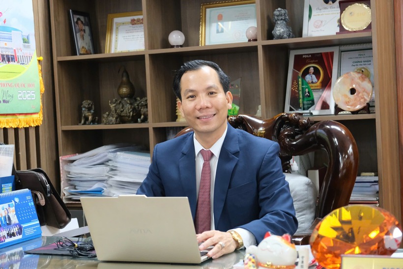 Luật sư Mai Tiến Luật, Giám đốc Hãng luật Big-Boss Law nhận định nhiều rủi ro khi người học rơi bẫy.