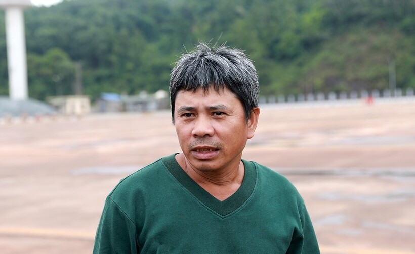 Ông Đỗ Sỹ Thường, thuyền viên đầu tiên được cứu. Ảnh: Báo Hà Tĩnh