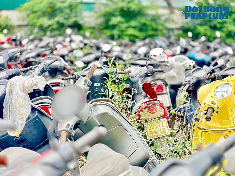 Tình trạng chung là dấu hiệu xuống cấp, hư hỏng nghiêm trọng theo thời gian