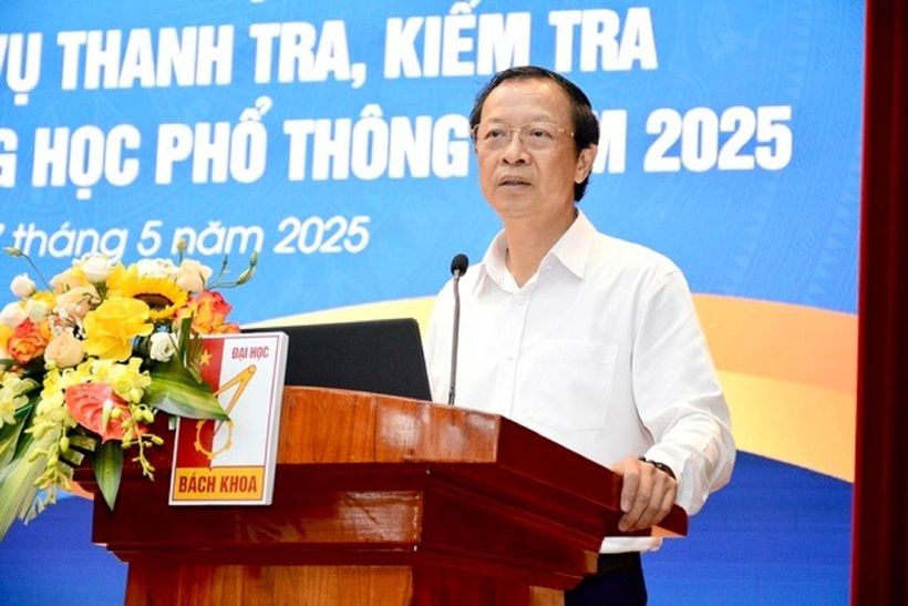 Thứ trưởng Bộ GD&ĐT Phạm Ngọc Thưởng.